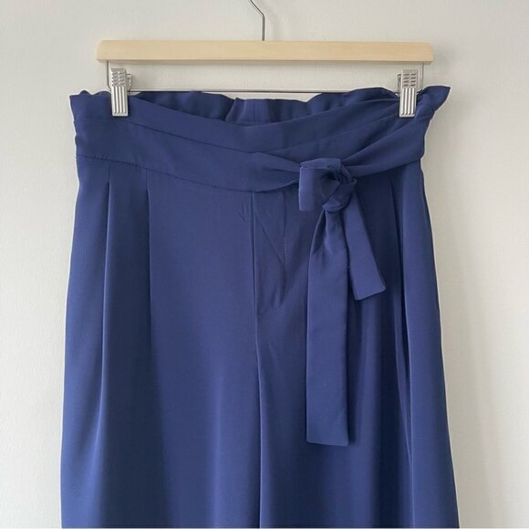 ANNE Klein Wide Leg Cropped Paperbag Tie Waist Navy Pants size small - Picture 2 of 8